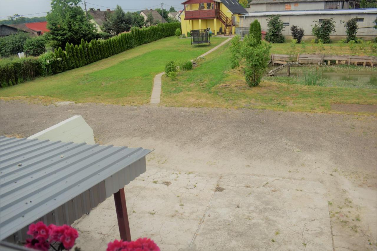 Dobre Wakacje, 8 Km Od Mielna I Od Koszalina Bedzino Esterno foto