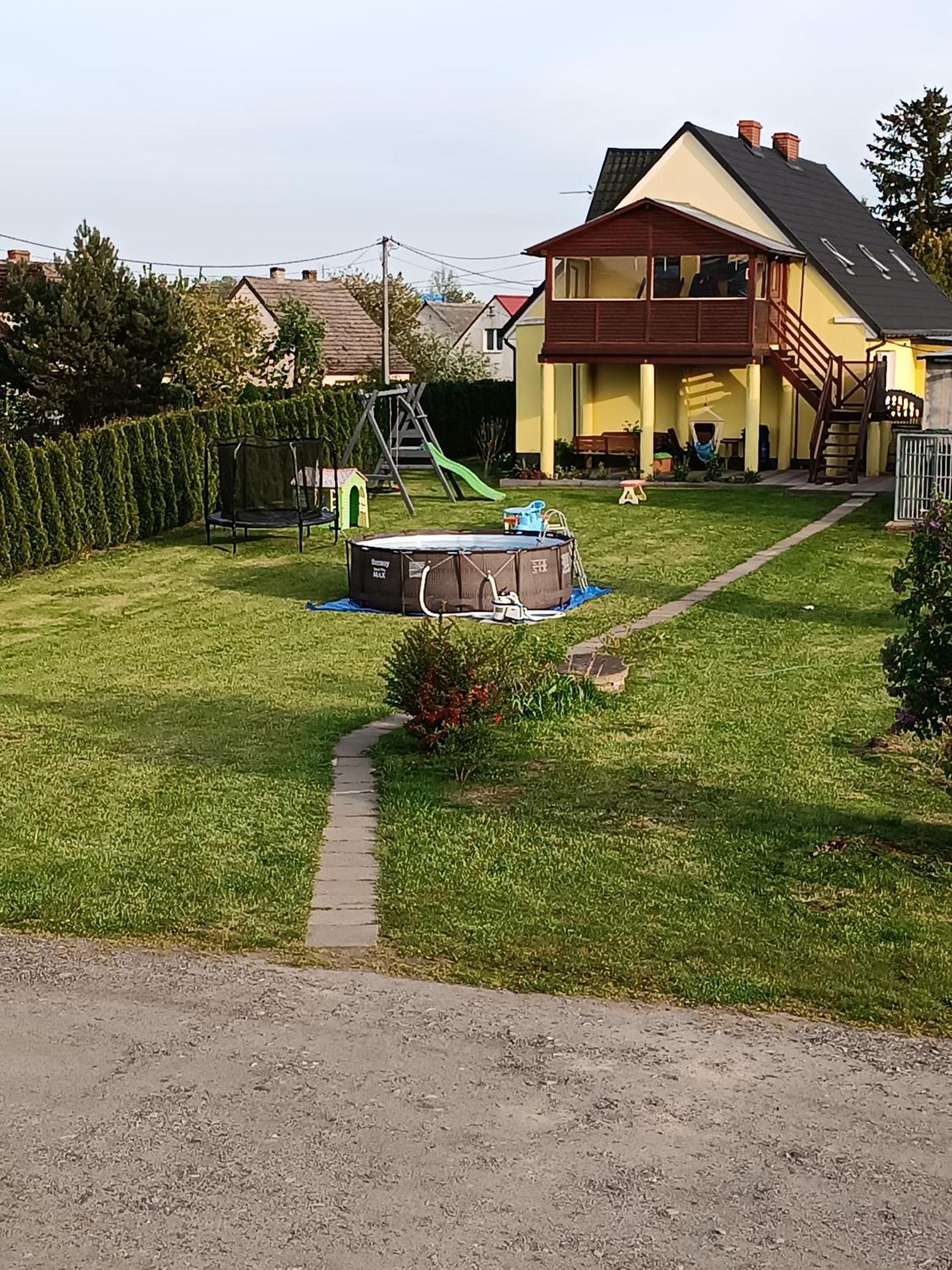 Dobre Wakacje, 8 Km Od Mielna I Od Koszalina Bedzino Esterno foto